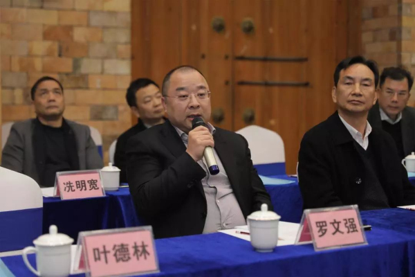 南莊鎮陶促產業促進會常務副會長.jpg