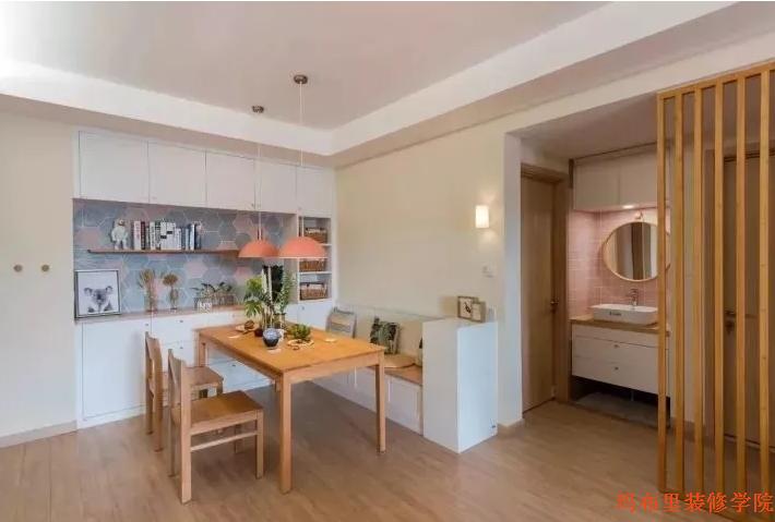 全屋使用木紋磚裝修3餐廳.jpg