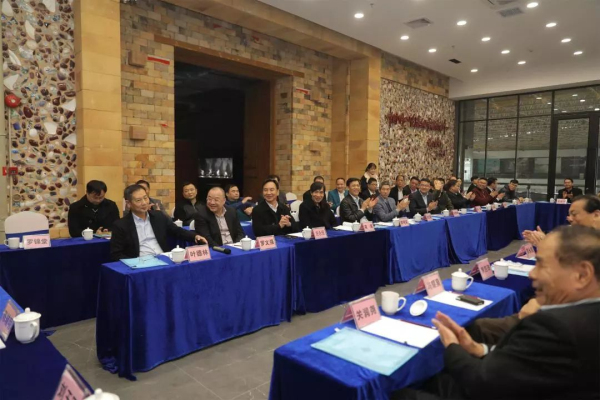 南莊鎮建陶小鎮展示廳啟動及南莊商協會揭牌儀式舉行3.jpg