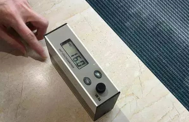 為什么緞光釉大理石瓷磚越來越流行1.png